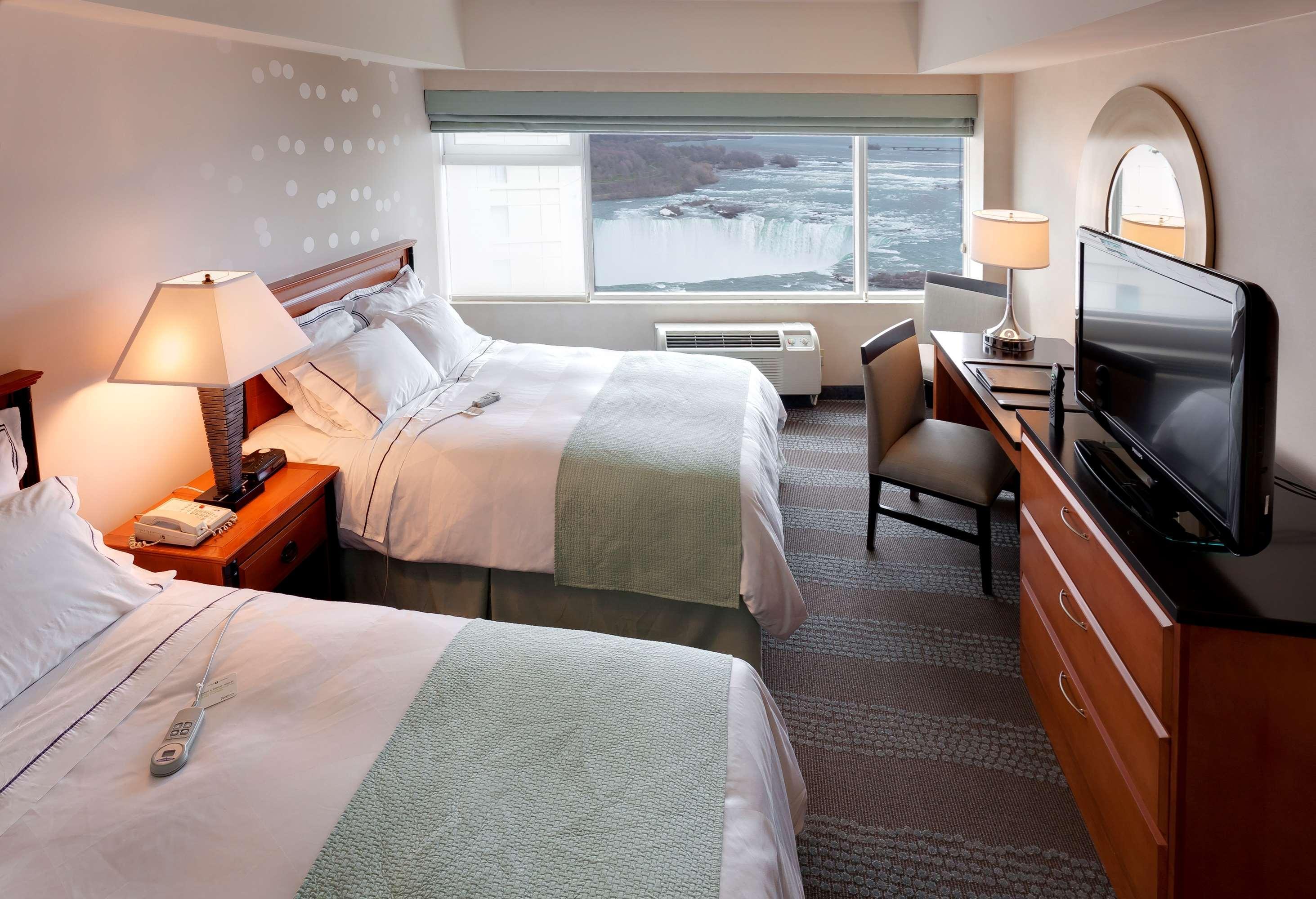 Niagara Fallsview Hotel & Suites Номер фото
